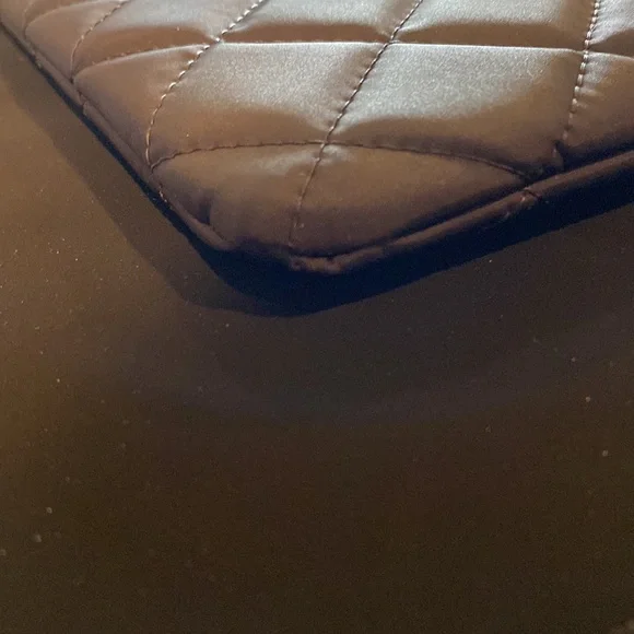 CHANEL Black Quilted Cosmetic Bag - Picture 14 of 16